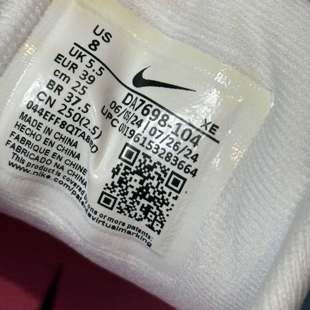 Nike Air Zoom Vomero‎ 16 Womens Size 8 White Pink Running Shoes Athleisure - Picture 3 of 15